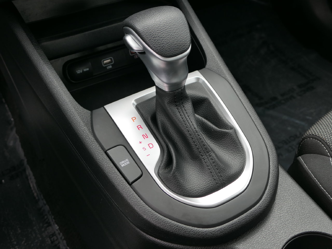 Certified 2024 Kia Forte LXS FWD image 21