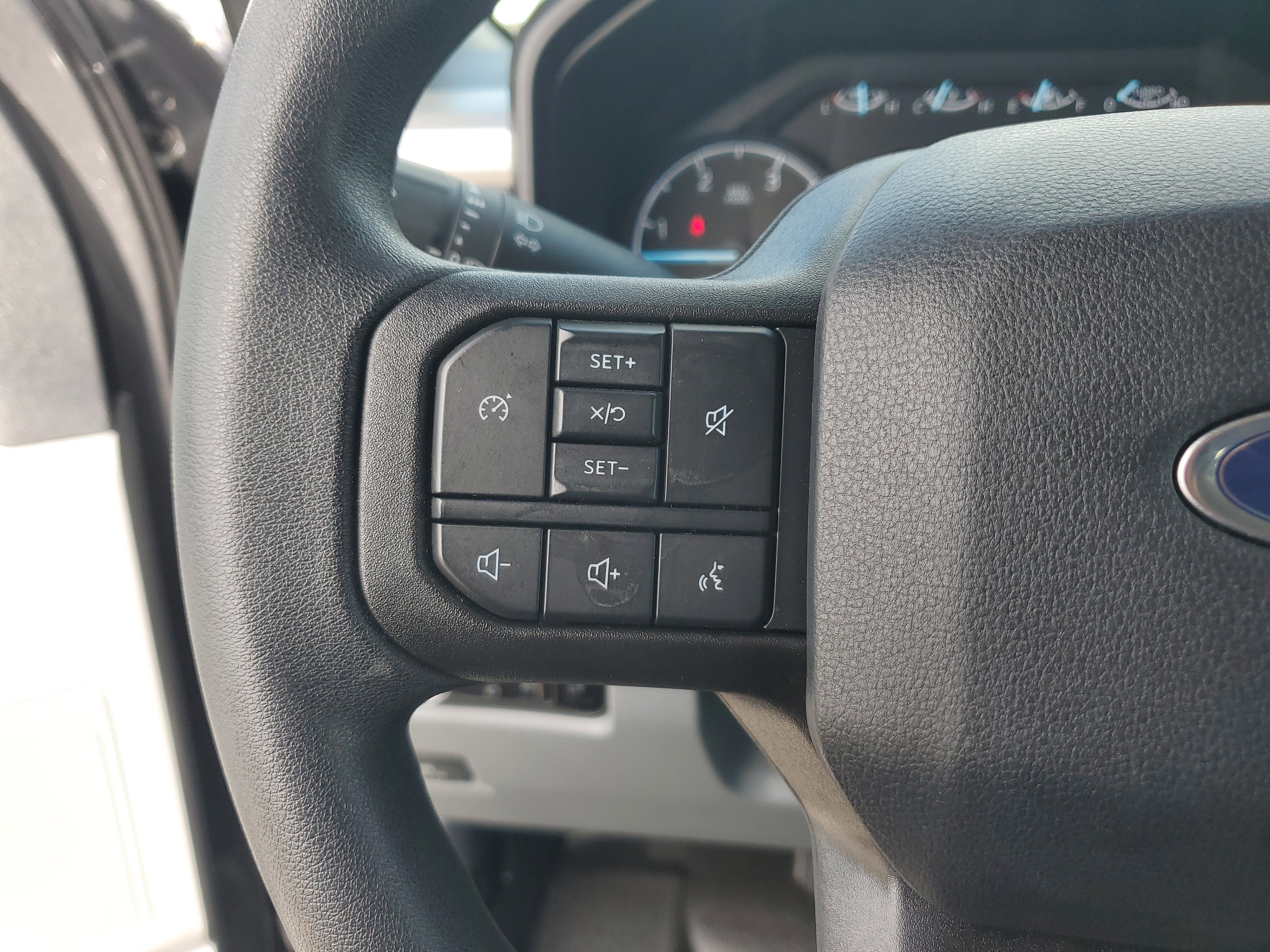 Used 2025 Ford F450 XLT w/ 360-Degree Camera Package image 20