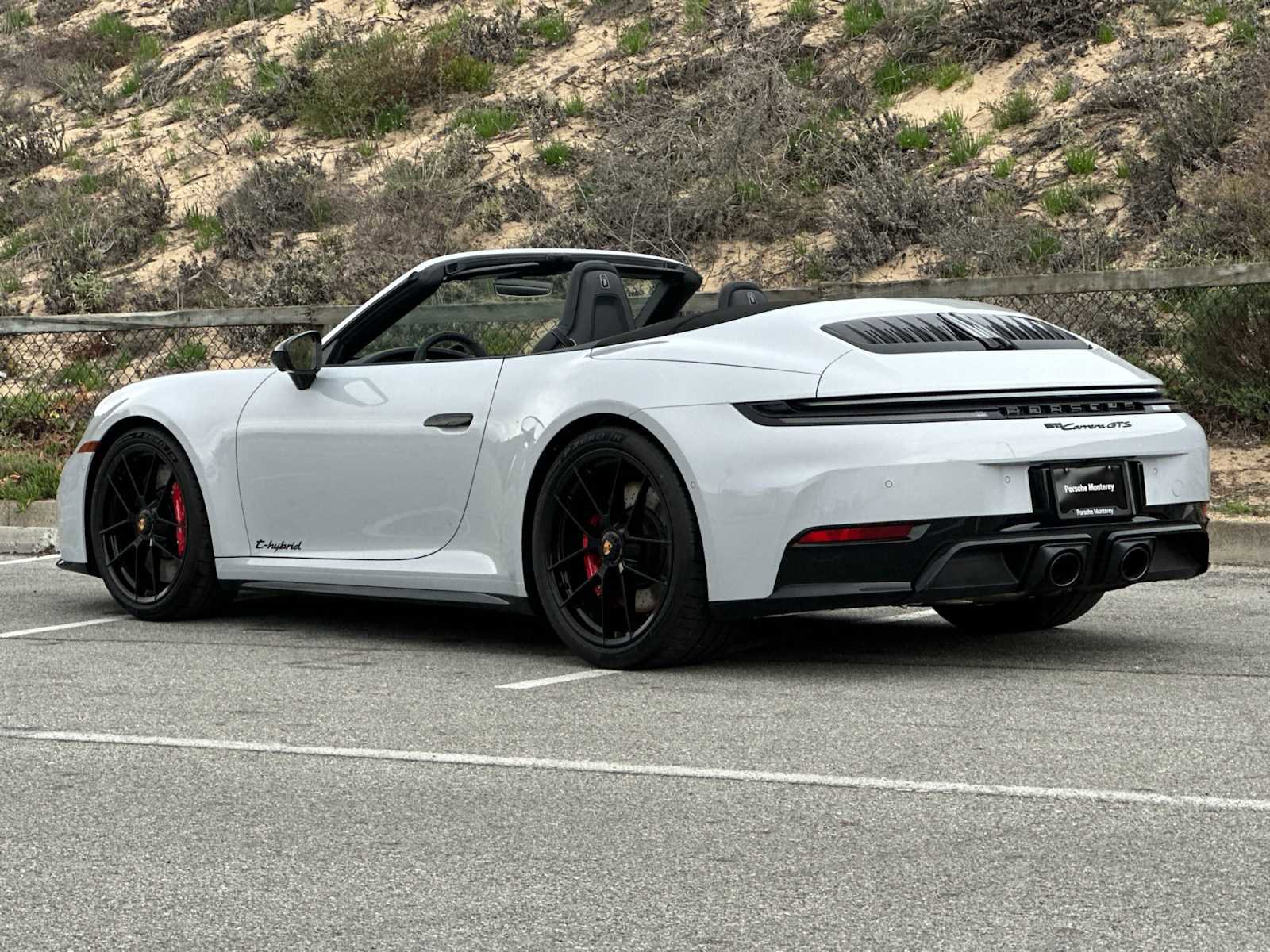 New 2026 Porsche 911 Carrera GTS image 3