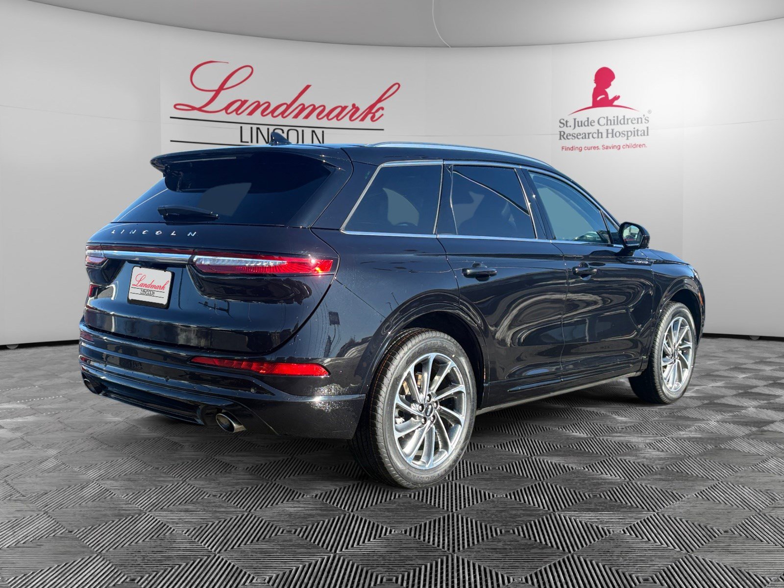 Certified 2024 Lincoln Corsair Grand Touring image 5