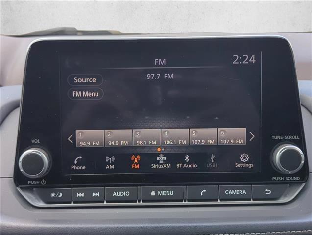 Used 2023 Nissan Rogue SV FWD image 14