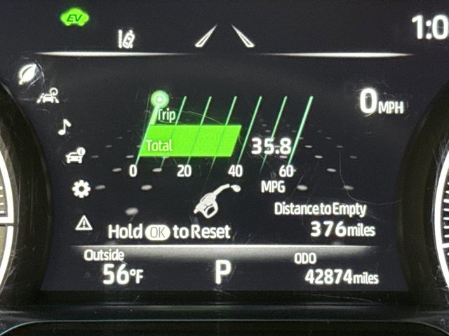 Used 2022 Toyota Venza XLE image 20