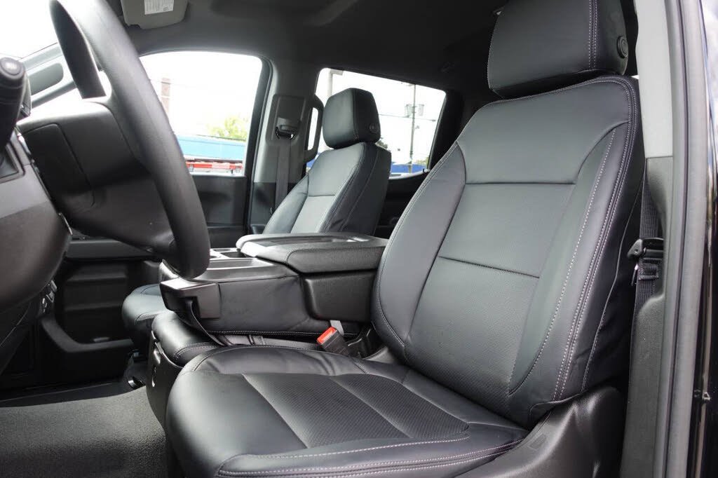 Used 2023 Chevrolet Silverado 1500 Custom w/ LPO, Dark Essentials Package AWD/4WD image 14