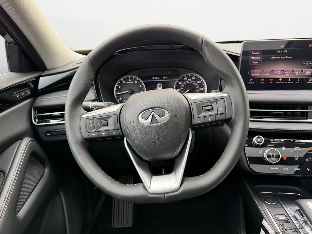 Certified 2025 INFINITI QX60 Pure image 7