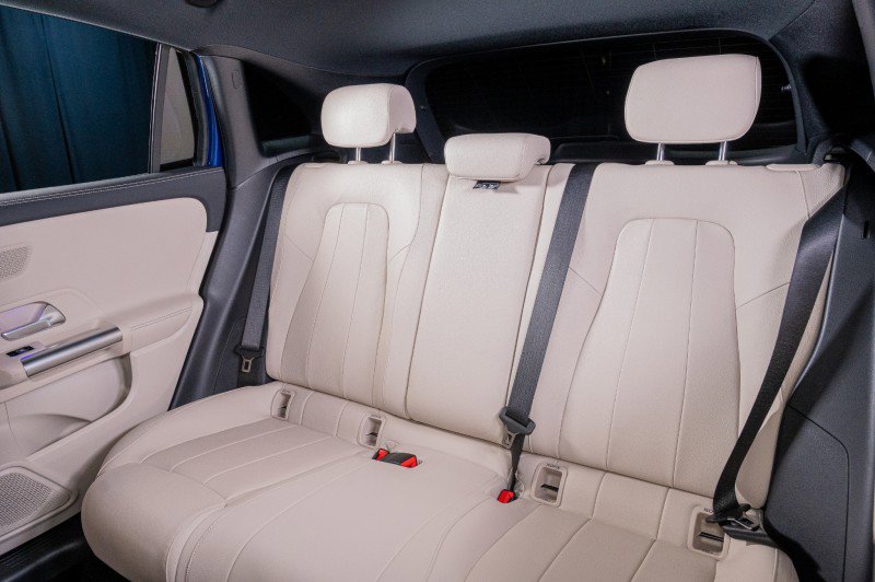 Certified 2025 Mercedes-Benz GLA 250 image 28