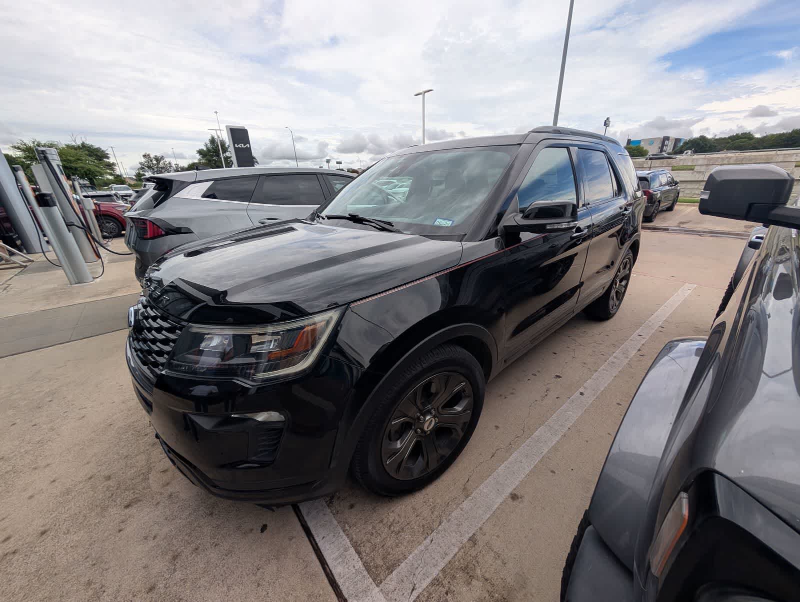Used 2018 Ford Explorer Sport w/ Equipment Group 401A AWD/4WD image 1