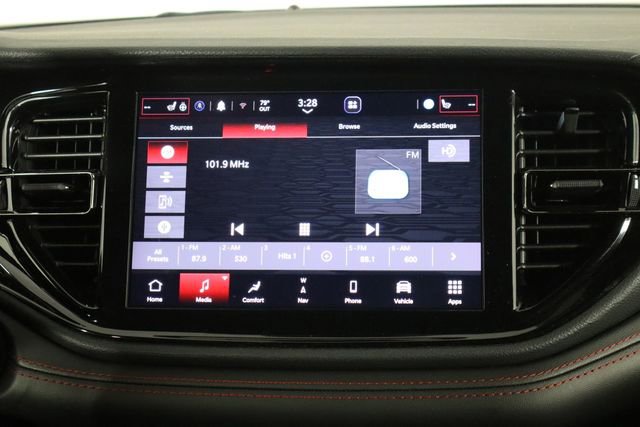 Used 2025 Dodge Durango GT AWD/4WD image 28