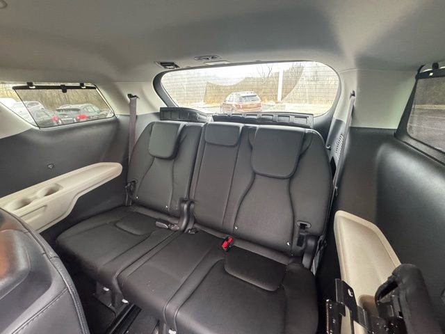 Used 2022 Kia Carnival SX image 13
