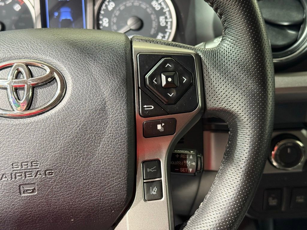 Certified 2020 Toyota Tacoma SR5 w/ Technology Package AWD/4WD image 22