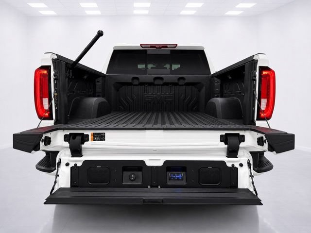 Used 2025 GMC Sierra 1500 Denali w/ Denali Reserve Package AWD/4WD image 9