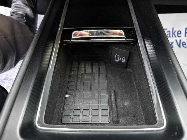 Certified 2023 Lincoln Corsair AWD w/ Equipment Group 101A image 24