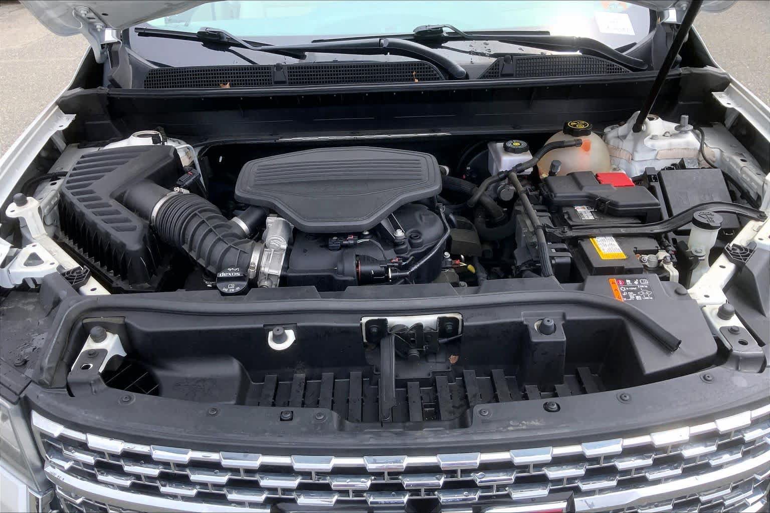 Used 2021 GMC Acadia Denali w/ Denali Ultimate Package AWD/4WD image 32
