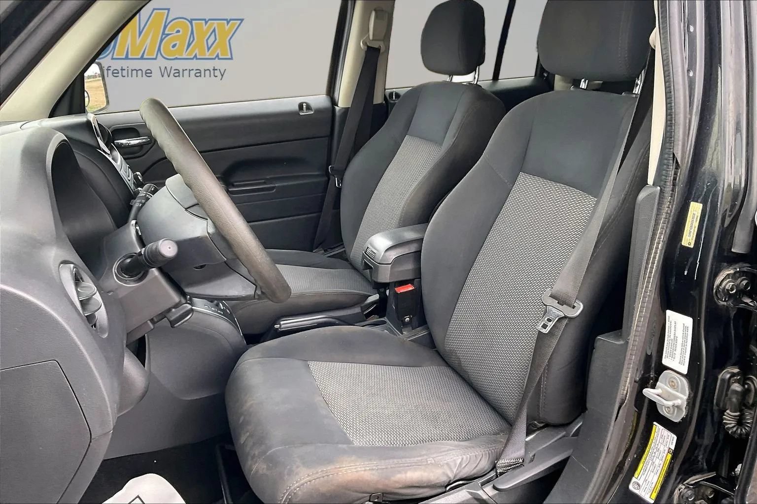 Used 2010 Jeep Patriot Sport w/ Tire & Wheel Group AWD/4WD image 25