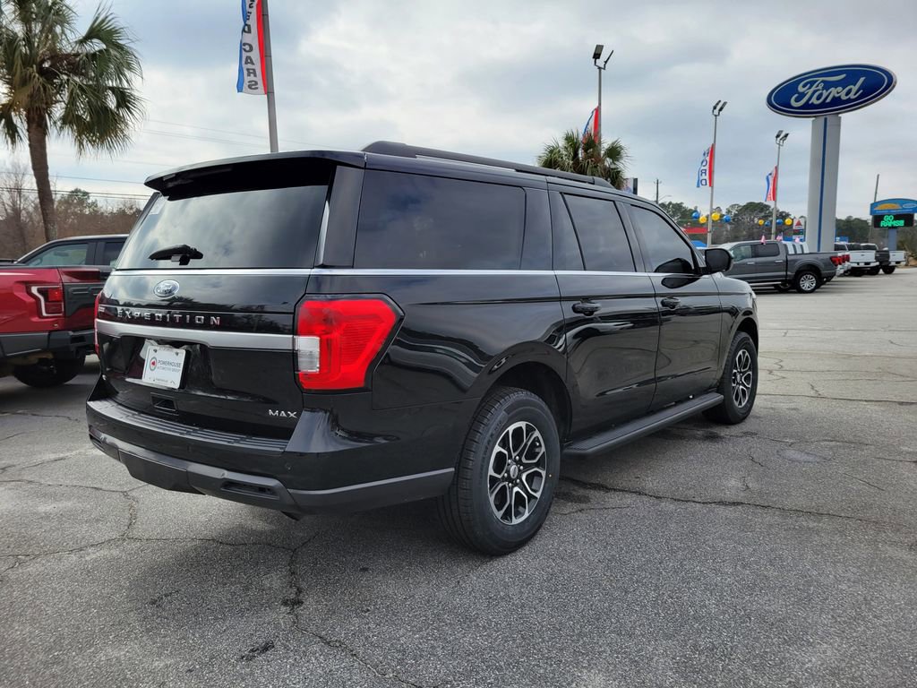 Certified 2023 Ford Expedition Max XLT image 6