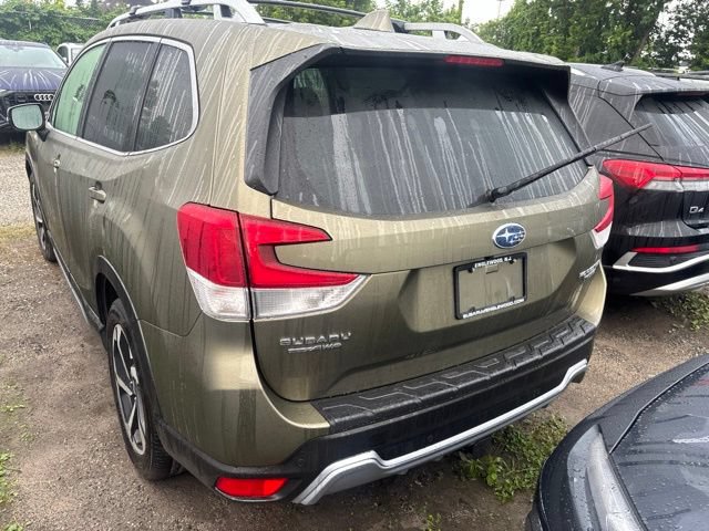 Used 2023 Subaru Forester Touring AWD/4WD image 7