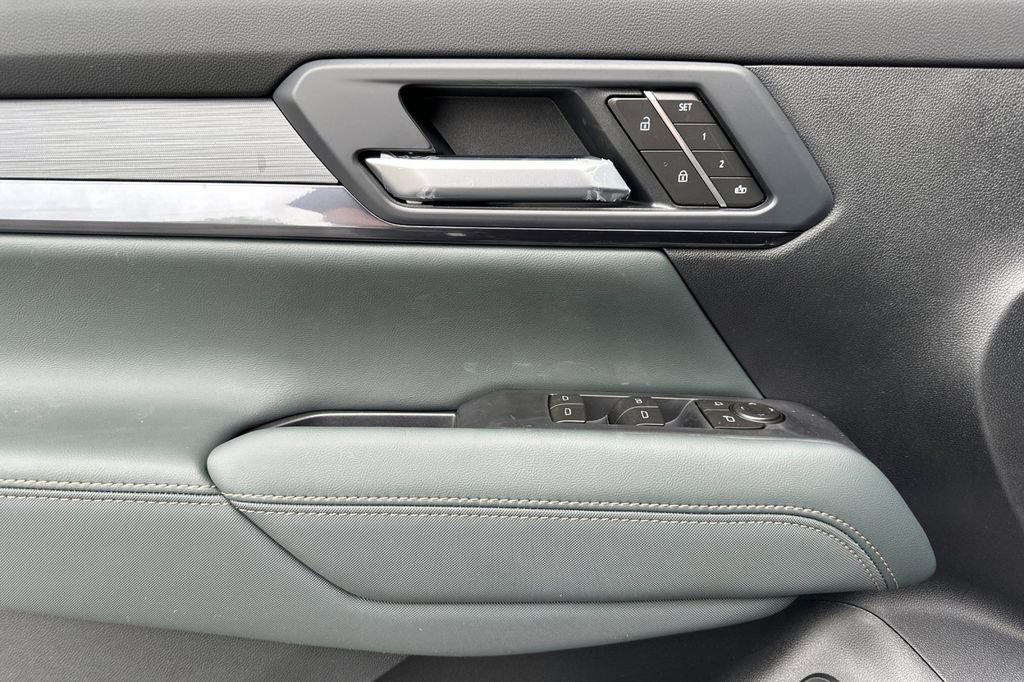 New 2026 GMC Terrain AT4 w/ Convenience Package III AWD/4WD image 11