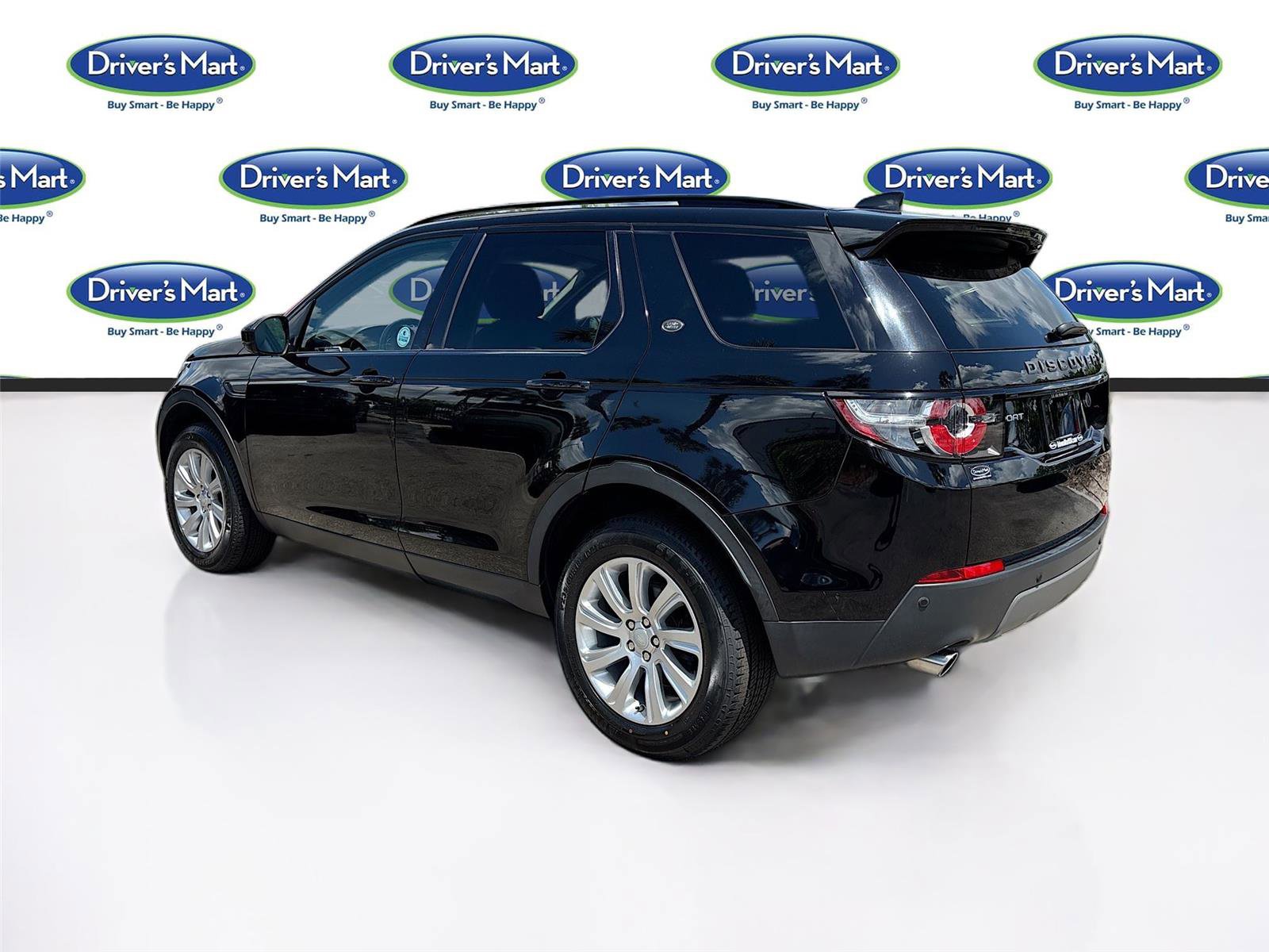 Used 2017 Land Rover Discovery Sport SE AWD/4WD image 5
