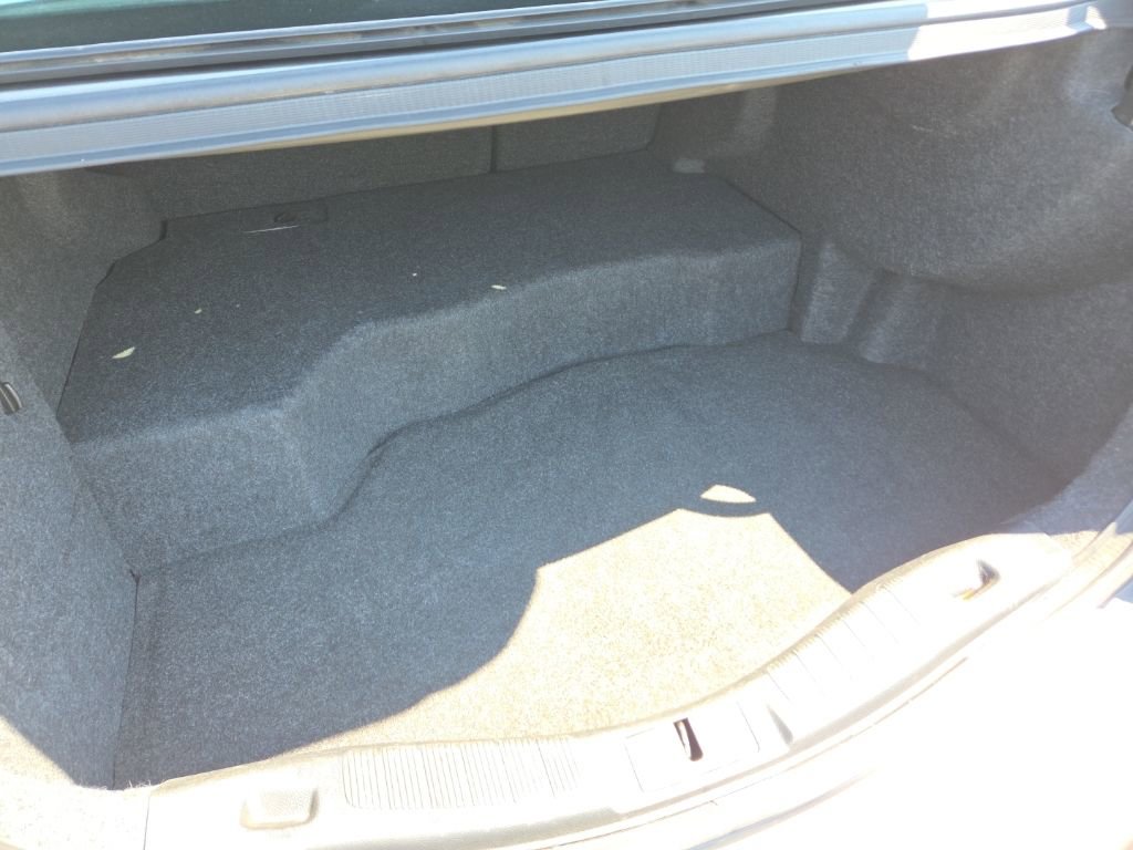 Used 2018 Ford Fusion Titanium FWD image 19