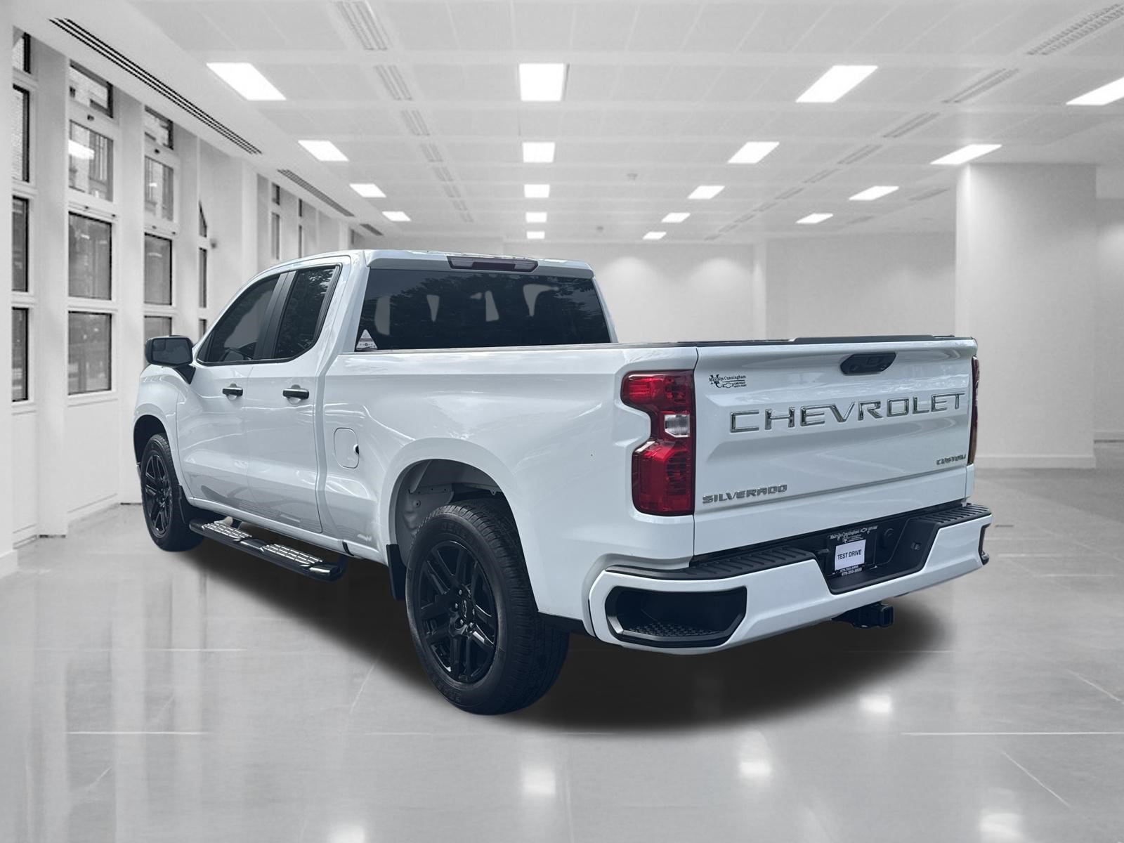 Certified 2024 Chevrolet Silverado 1500 Custom RWD image 7