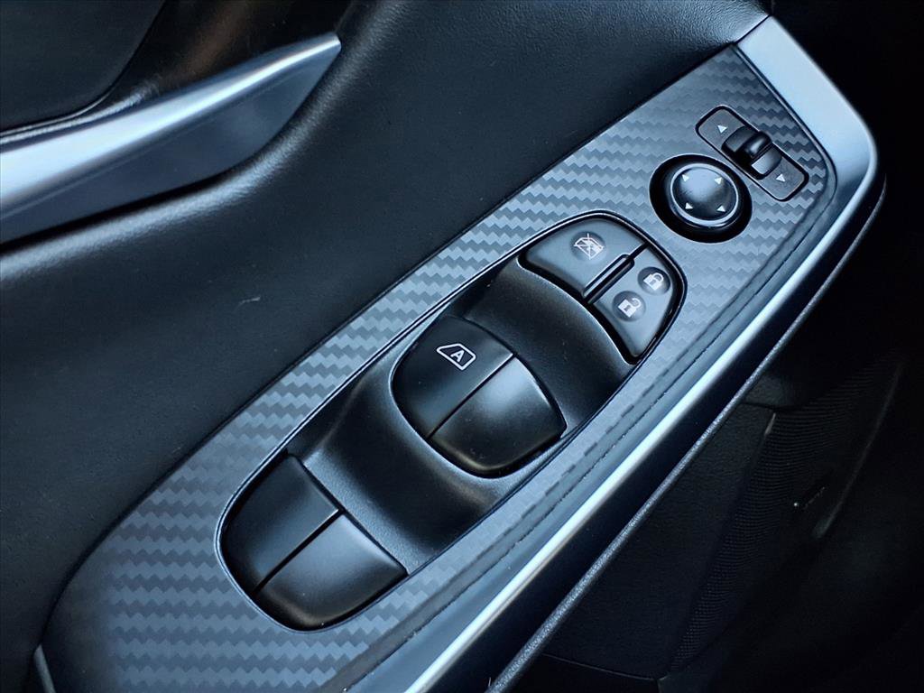 Used 2024 Nissan Sentra SR w/ SR Premium Package image 23