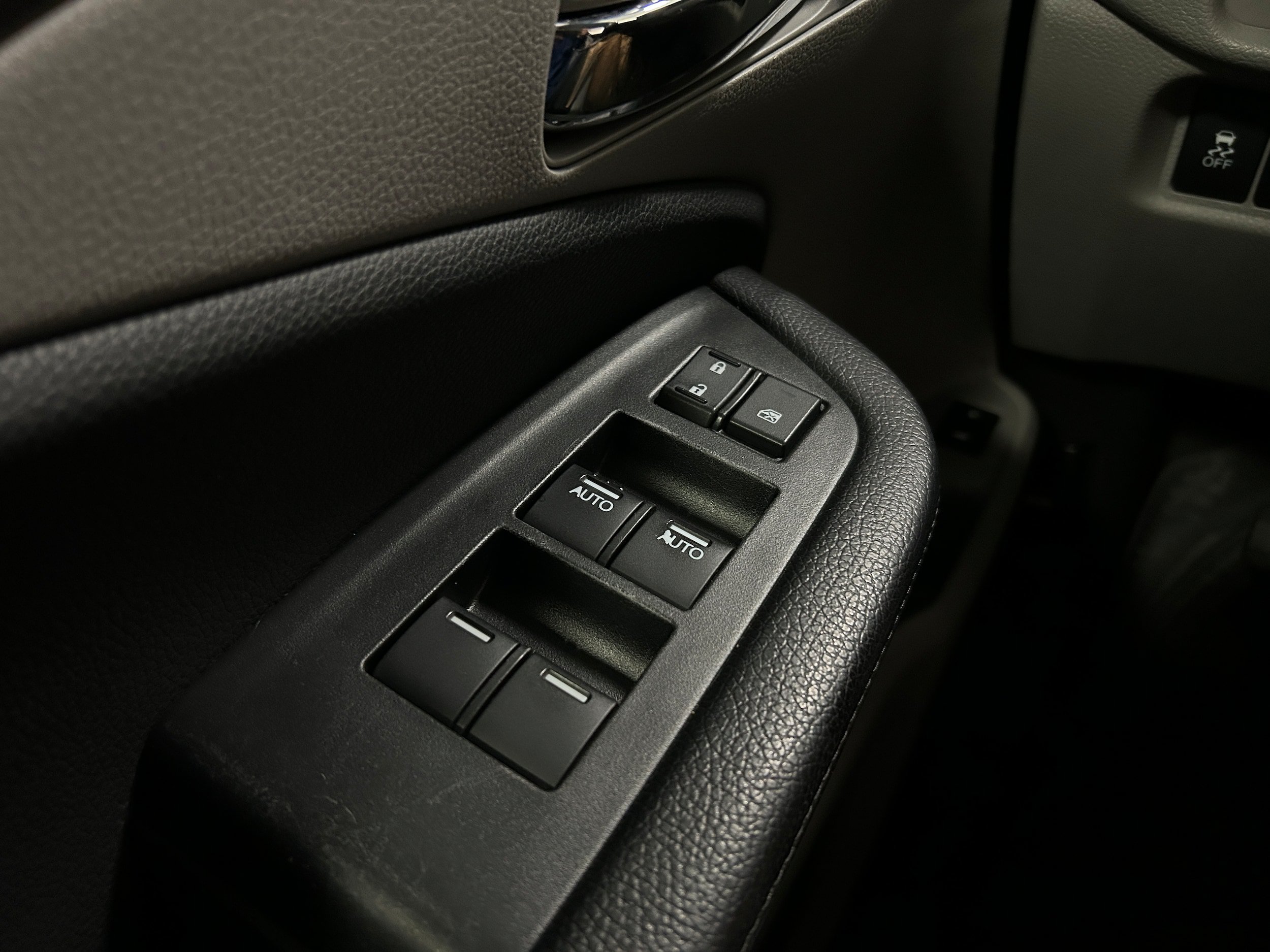 Used 2017 Honda Pilot EX-L image 23