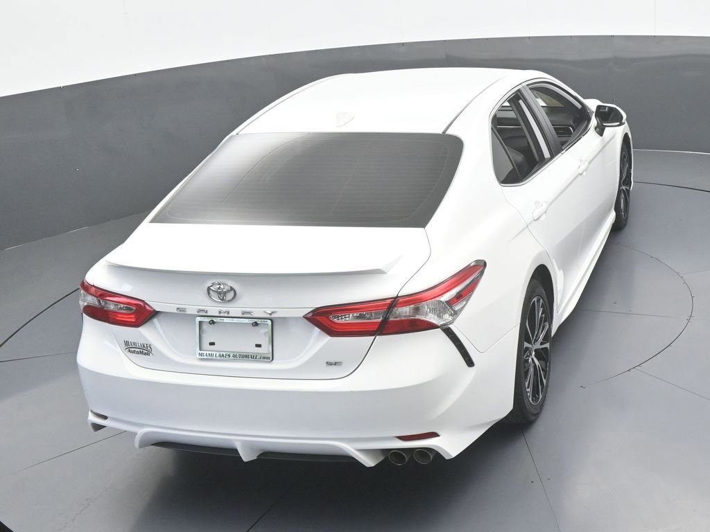 Used 2020 Toyota Camry SE image 43