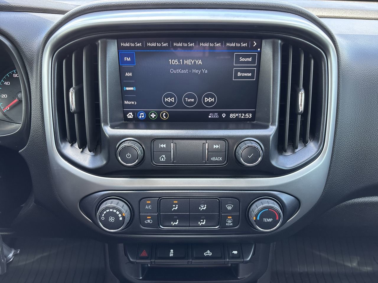 Used 2022 Chevrolet Colorado LT w/ LT Convenience Package image 19