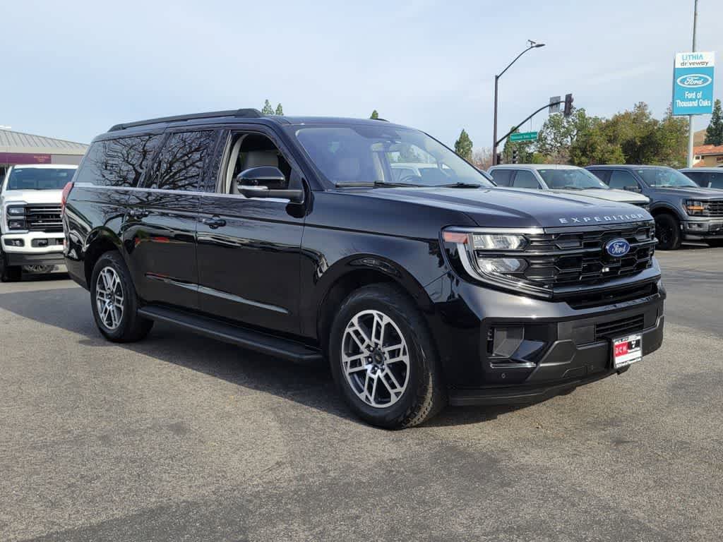 Used 2025 Ford Expedition Max Active image 7