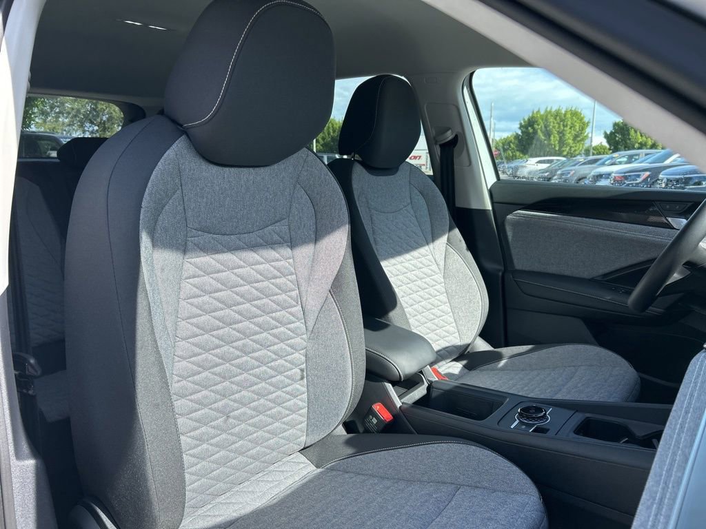 New 2026 Volkswagen Tiguan S image 37