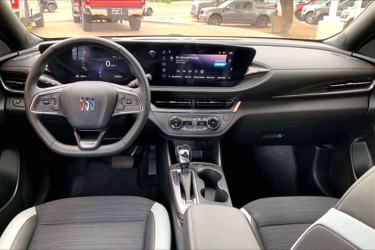 Used 2024 Buick Envista Preferred w/ Convenience I Package FWD image 16