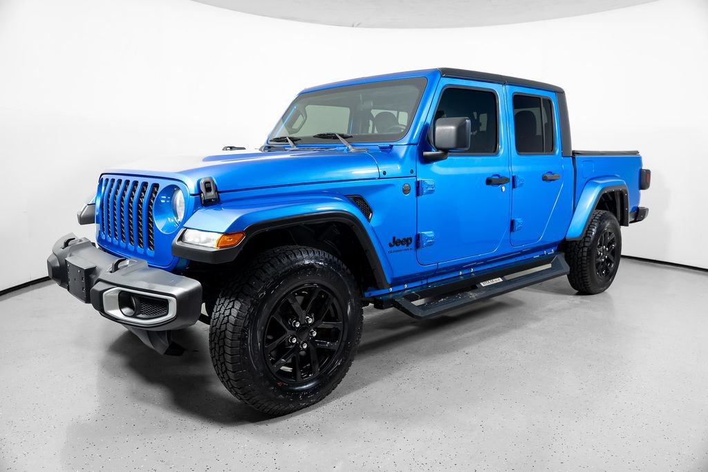 Used 2023 Jeep Gladiator Sport AWD/4WD image 16