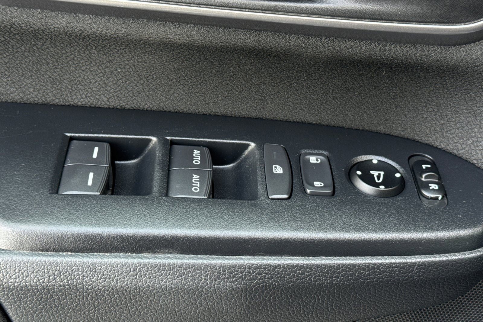 Certified 2022 Honda CR-V EX image 12