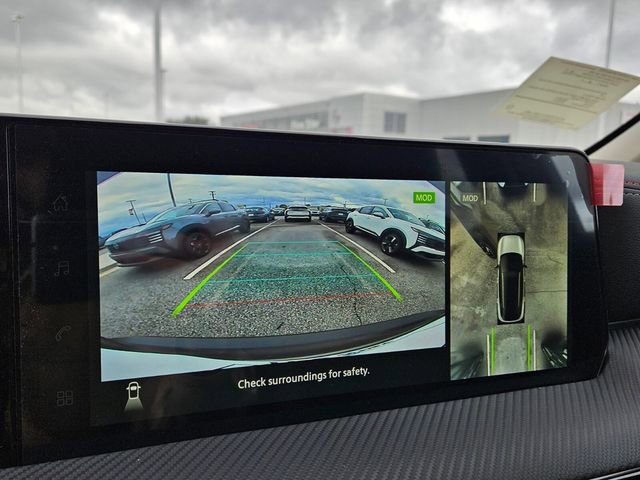 New 2026 Nissan Kicks SR image 21