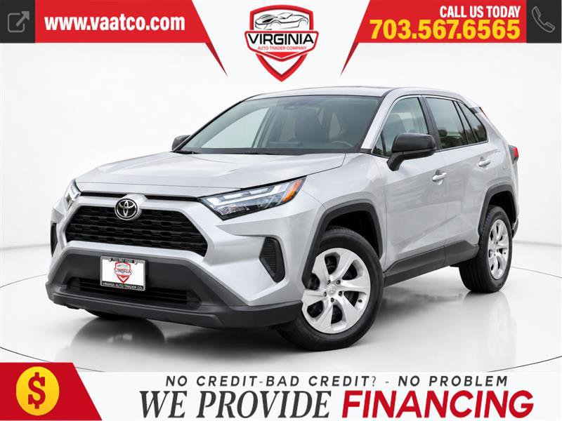 Used 2025 Toyota RAV4 LE AWD/4WD image 1