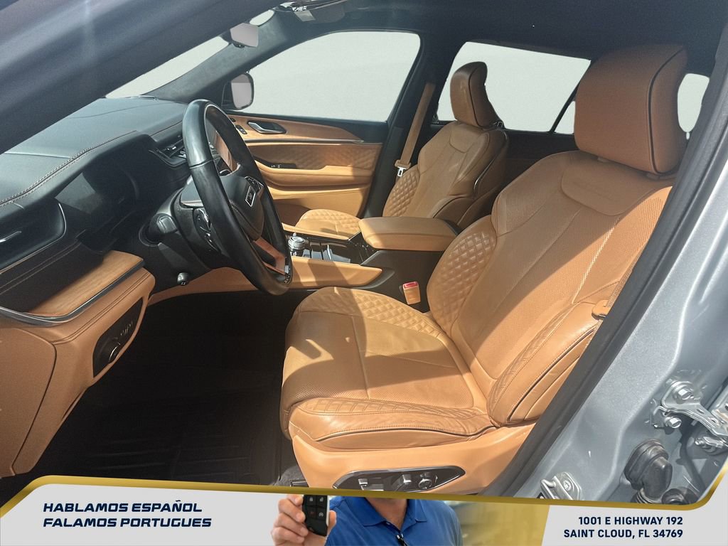 Used 2021 Jeep Grand Cherokee L Summit image 16