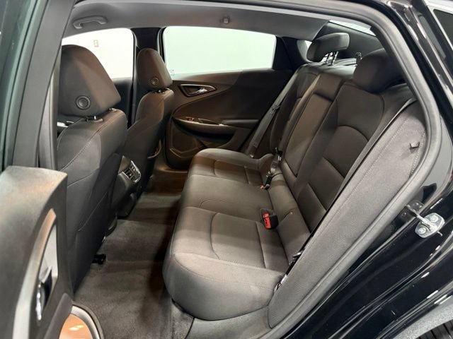 Used 2025 Chevrolet Malibu LT FWD image 32