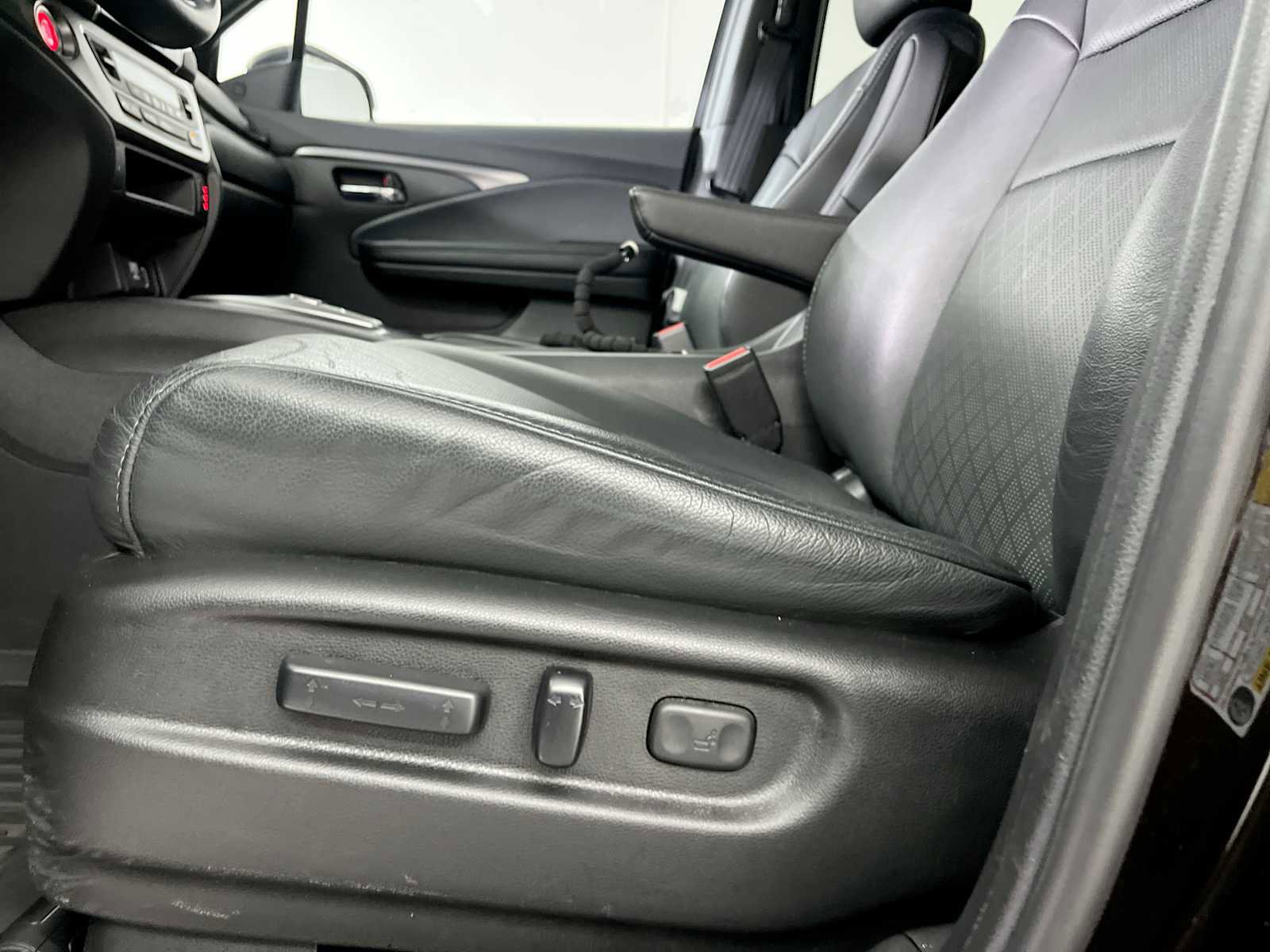 Used 2021 Honda Passport EX-L image 14