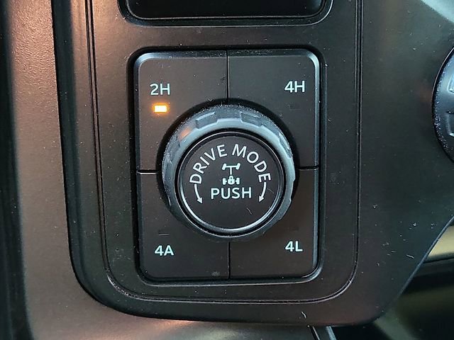 Used 2025 Ford F150 Lariat w/ Equipment Group 501A Mid image 16