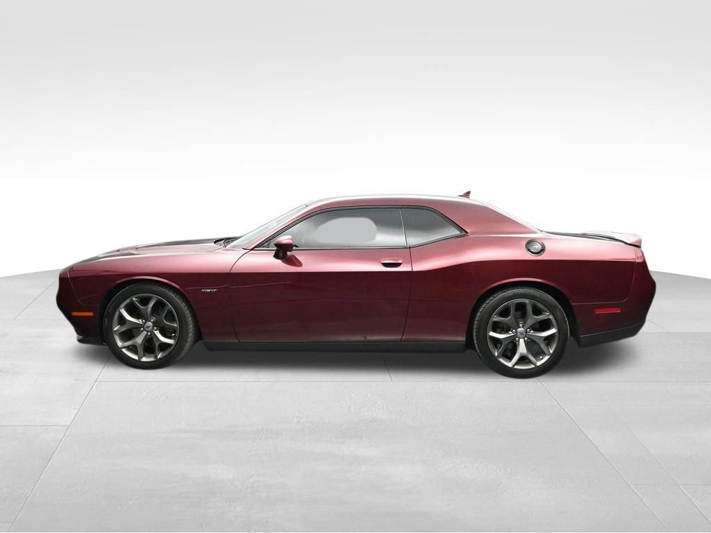 Used 2017 Dodge Challenger R/T Plus RWD image 2