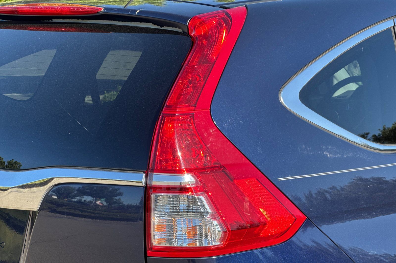 Used 2015 Honda CR-V EX image 51