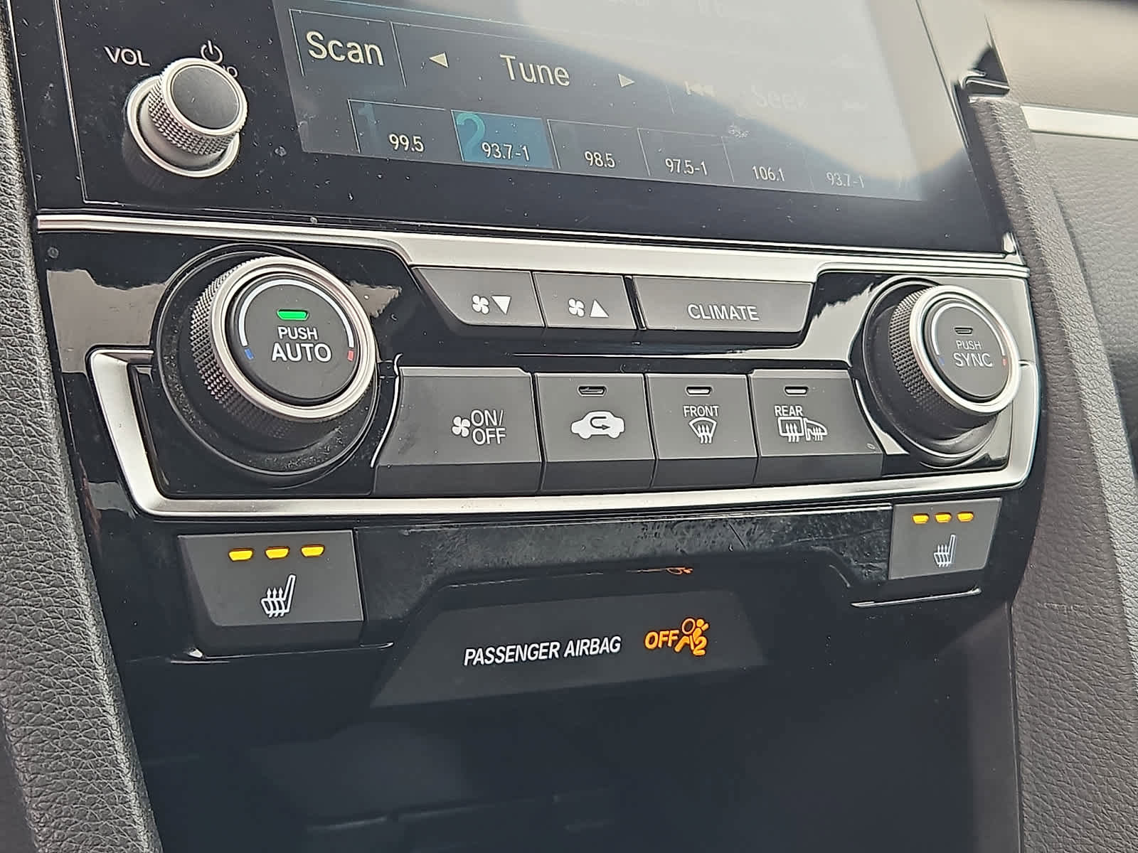 Certified 2019 Honda Civic EX image 18