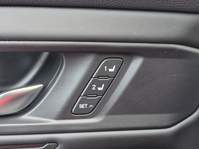 Used 2025 Honda Accord EX-L image 37