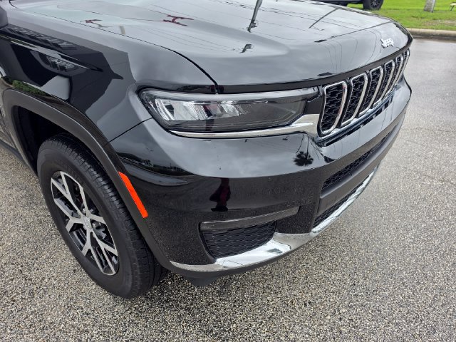 Used 2025 Jeep Grand Cherokee L Limited AWD/4WD image 9