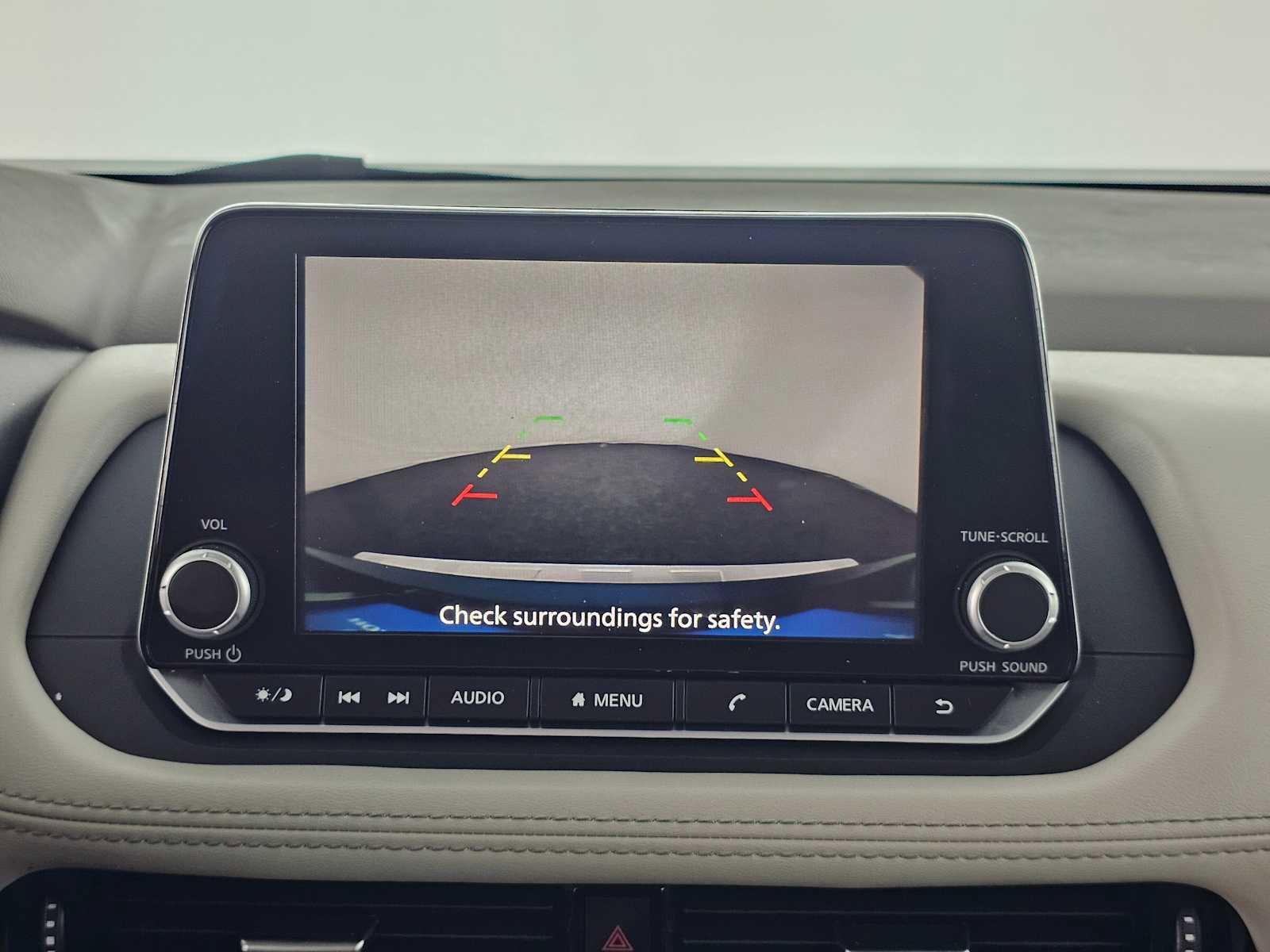 Used 2023 Nissan Rogue SV FWD image 27