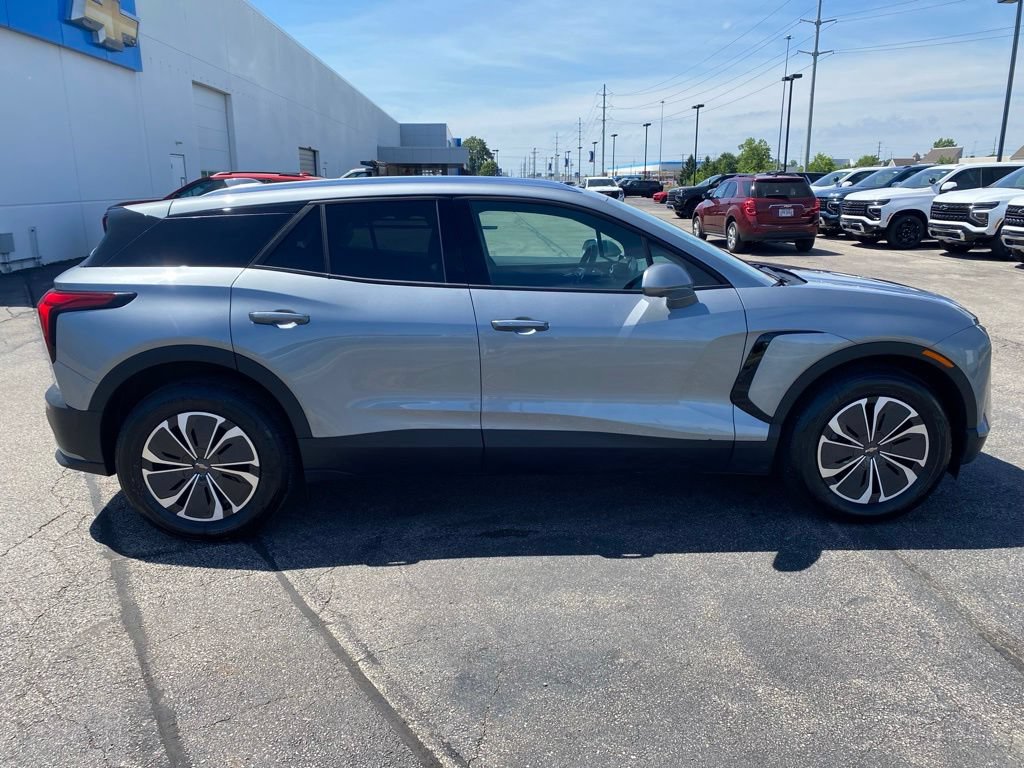 New 2026 Chevrolet Blazer EV LT AWD/4WD image 8