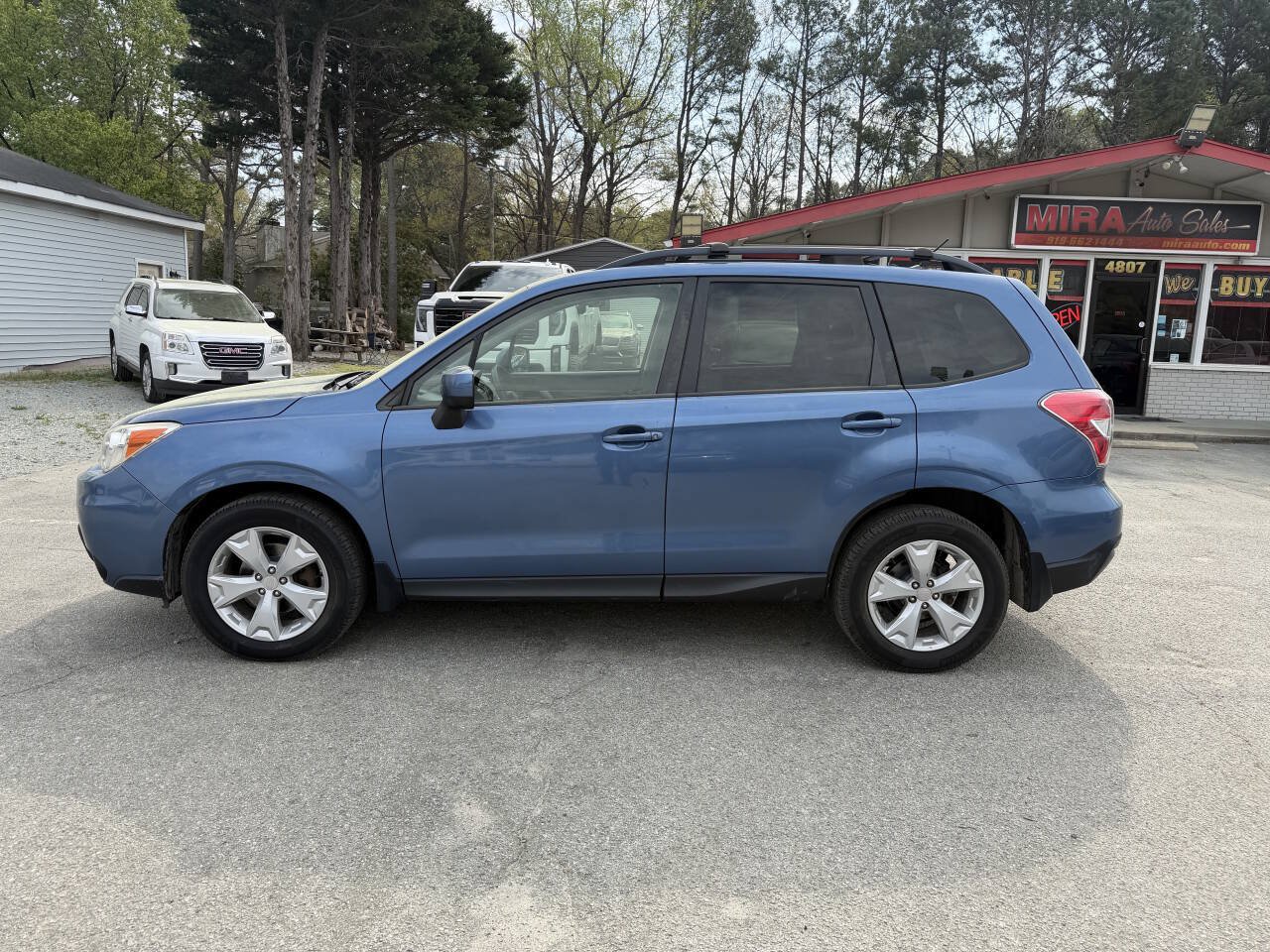 Used 2015 Subaru Forester 2.5i Premium w/ All-Weather Package AWD/4WD image 4