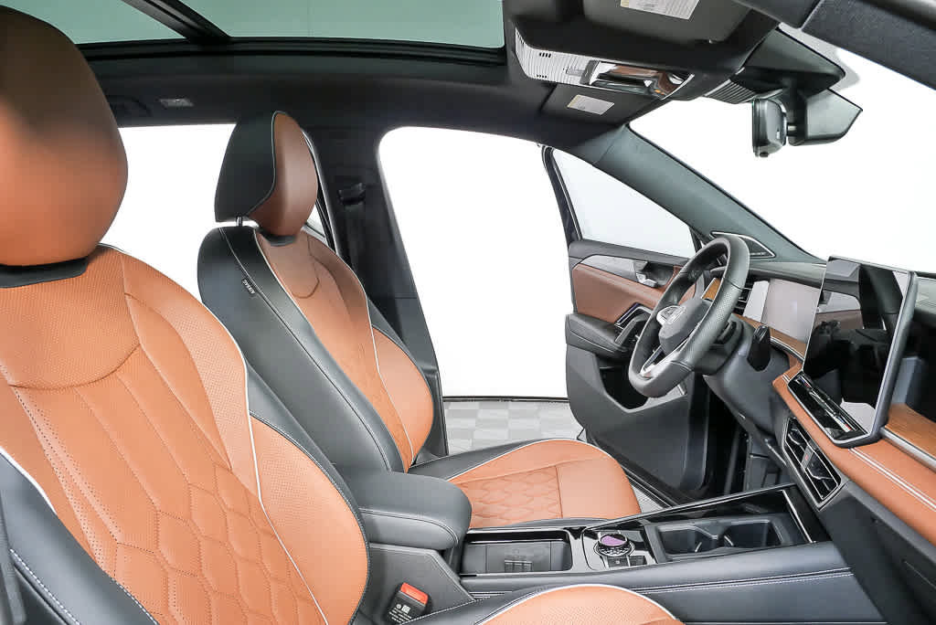 New 2026 Volkswagen Tiguan SEL R-Line AWD/4WD image 23