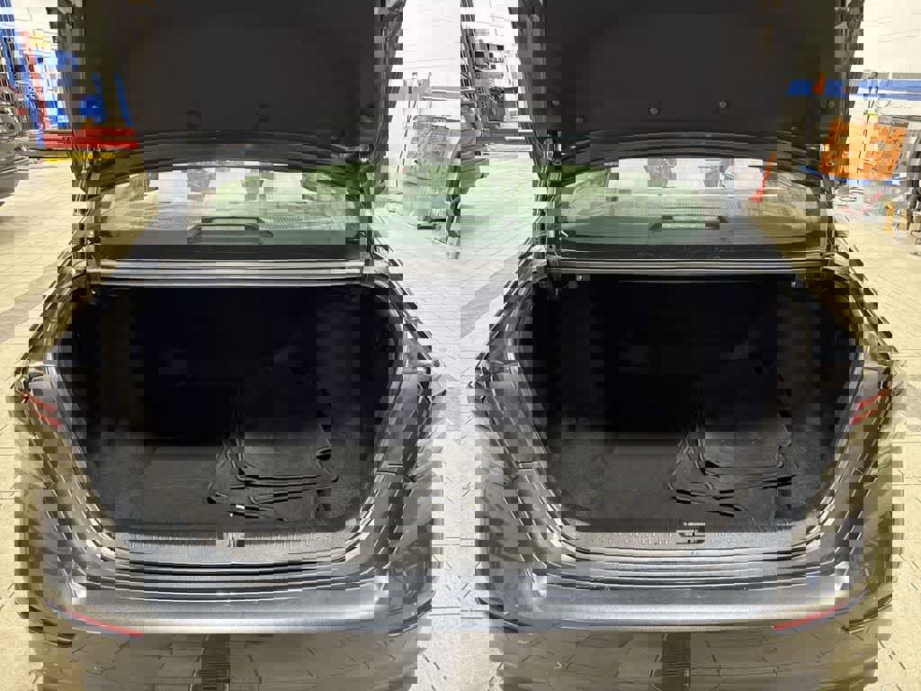 Used 2023 Honda Accord EX image 11