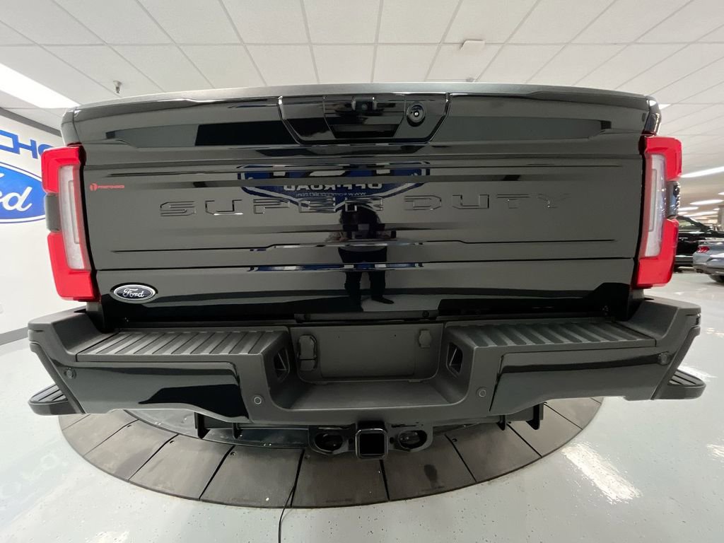 New 2026 Ford F350 Platinum w/ Tremor Off-Road Package AWD/4WD image 7