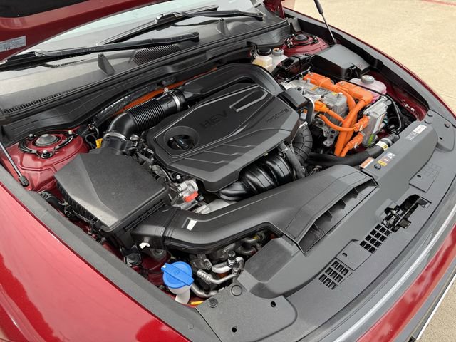 Used 2025 Hyundai Sonata SEL FWD image 25
